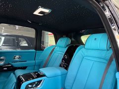 Rolls-Royce Cullinan Black Badge - ფოტო 13