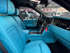 Rolls-Royce Cullinan Black Badge - ფოტო 17