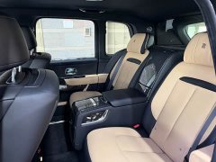 Rolls-Royce Cullinan Black Badge - ფოტო 12