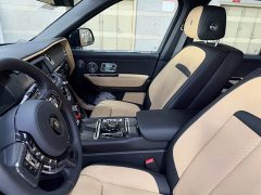 Rolls-Royce Cullinan Black Badge - ფოტო 5