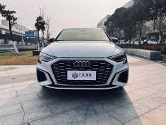 Audi A3 Sportback 35 TFSI Luxury Sport - ფოტო 2