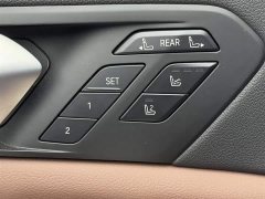 BMW X7 xDrive40i Premier Luxury Package - ფოტო 17