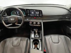 Hyundai Elantra 2023 1.5L CVT GLX Elite - ფოტო 6