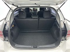Toyota Yaris L Zhixuan X 1.5L CVT Luxury Plus - ფოტო 16