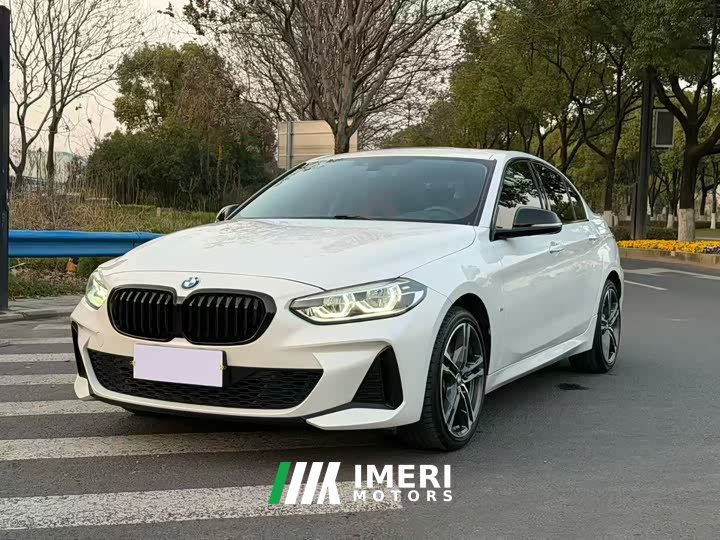BMW 1 Series Facelift 125i M Sport Night Edition - ავტომობილი ჩინეთიდან
