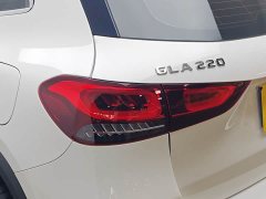 Mercedes-Benz GLA 220 - ფოტო 7