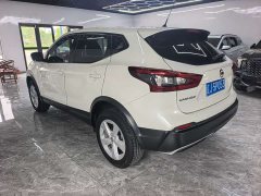 Nissan Qashqai 2.0L CVT XV Smart Comfort Edition - ფოტო 4