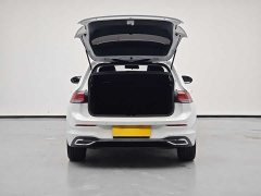 Volkswagen Golf 2023 280TSI DSG Pro - ფოტო 7