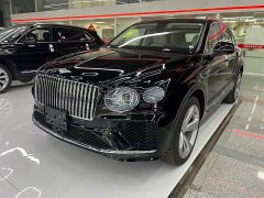 Bentley Bentayga 4.0T V8 - ფოტო 1