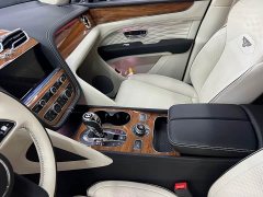 Bentley Bentayga 4.0T V8 - ფოტო 15