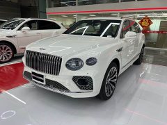 Bentley Bentayga 4.0T V8 - ფოტო 1