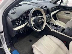 Bentley Bentayga 4.0T V8 - ფოტო 12