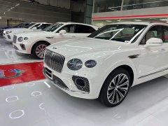 Bentley Bentayga 4.0T V8 - ფოტო 2