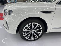 Bentley Bentayga 4.0T V8 - ფოტო 6