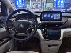 Buick GL8 Land Business Class 652T Premium - ფოტო 13