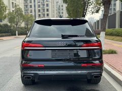 Audi Q7 2025 55 TFSI quattro S line Black Warrior Edition - ფოტო 14