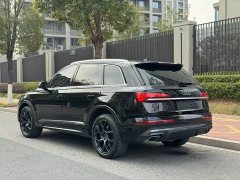 Audi Q7 2025 55 TFSI quattro S line Black Warrior Edition - ფოტო 15