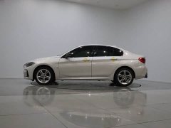 BMW 1 Series 2021 120i M Sport Night Edition - ფოტო 8