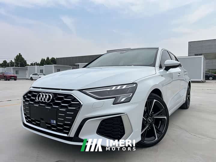 Audi A3 Sportback 35 TFSI Fashion Sport - ავტომობილი ჩინეთიდან