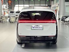 Li Auto MEGA Home Family Edition - ფოტო 10