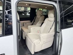 Li Auto MEGA Home Family Edition - ფოტო 6