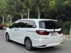 Honda Odyssey 2.0L e:HEV Sharp Premium Edition - ფოტო 7