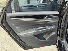 Volkswagen Passat Outstanding Edition 280TSI Business Version - ფოტო 14