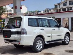 Mitsubishi (Imported) V93 3.0L Middle East Version - ფოტო 3