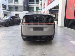 Li Auto MEGA Ultra Smart Refresh Edition - ფოტო 10