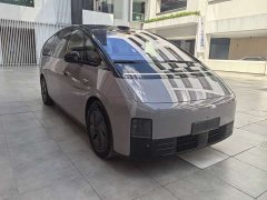 Li Auto MEGA Ultra Smart Refresh Edition - ფოტო 3