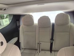 Li Auto MEGA Ultra Smart Refresh Edition - ფოტო 8