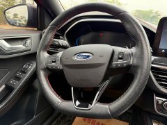 Ford Focus Hatchback EcoBoost 180 Automatic ST Line - ფოტო 7