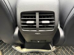 Ford Focus Hatchback EcoBoost 180 Automatic ST Line - ფოტო 9