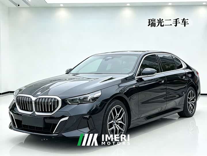 BMW i5 2024 eDrive 35L M Sport Package - ავტომობილი ჩინეთიდან