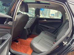 Volkswagen Passat 330TSI Starry Sky Elite - ფოტო 13