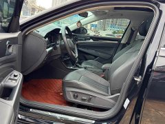 Volkswagen Passat 330TSI Starry Sky Elite - ფოტო 8