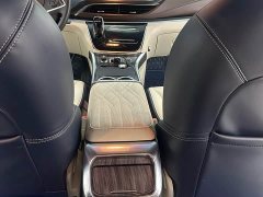 Buick GL8 Land Official Business Class 652T Comfort Edition - ფოტო 10