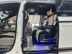 Buick GL8 Land Official Business Class 652T Comfort Edition - ფოტო 16
