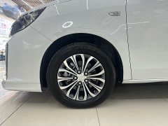 Buick GL8 Land Official Business Class 652T Comfort Edition - ფოტო 19