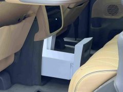 Denza D9 2022 DM-i 970 AWD Flagship - ფოტო 18