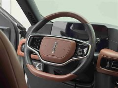 Lincoln Flying Spur Aviator 3.0T V6 AWD Luxury Edition 6-Seater - photo 11