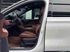 Lincoln Flying Spur Aviator 3.0T V6 AWD Luxury Edition 6-Seater - photo 6