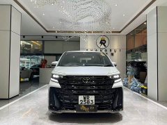 Toyota Vellfire Crown Hybrid 2.5L Ink Gold Executive Edition - ფოტო 2