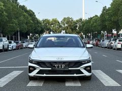 Hyundai Elantra 2023 1.5L CVT GLX Elite - ფოტო 2