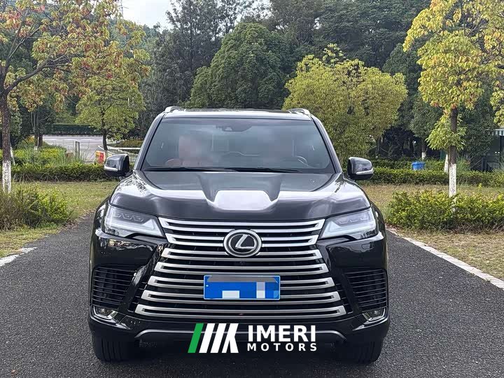 Lexus LX 600 - ავტომობილი ჩინეთიდან