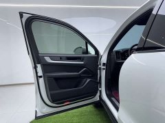 Porsche Cayenne 3.0T - ფოტო 10