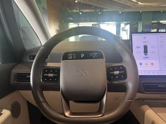 Li Auto Li Xiang MEGA Ultra - ფოტო 10