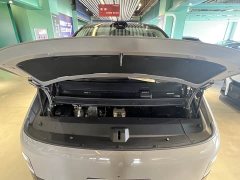 Li Auto Li Xiang MEGA Ultra - ფოტო 3