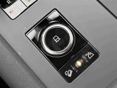 Land Rover Discovery 360PS Dynamic SE - ფოტო 13