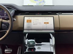 Land Rover Range Rover Sport 400PS Dynamic SE - ფოტო 11